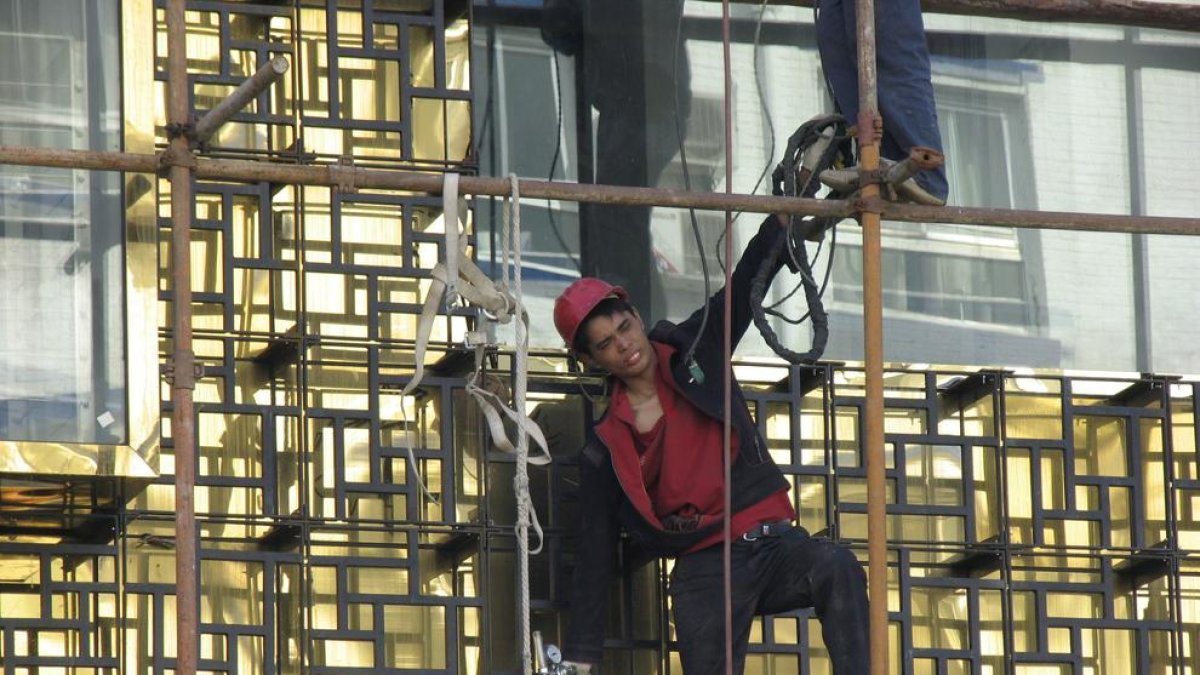 Dos de cada cinc contractes indefinits al novembre provenien de temporals