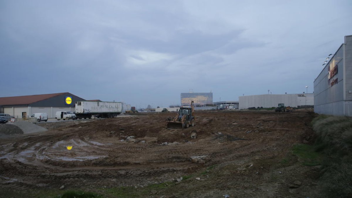 La zona en la qual s’ubicarà la gran superfície de Bricomart a polígon NeoParc.