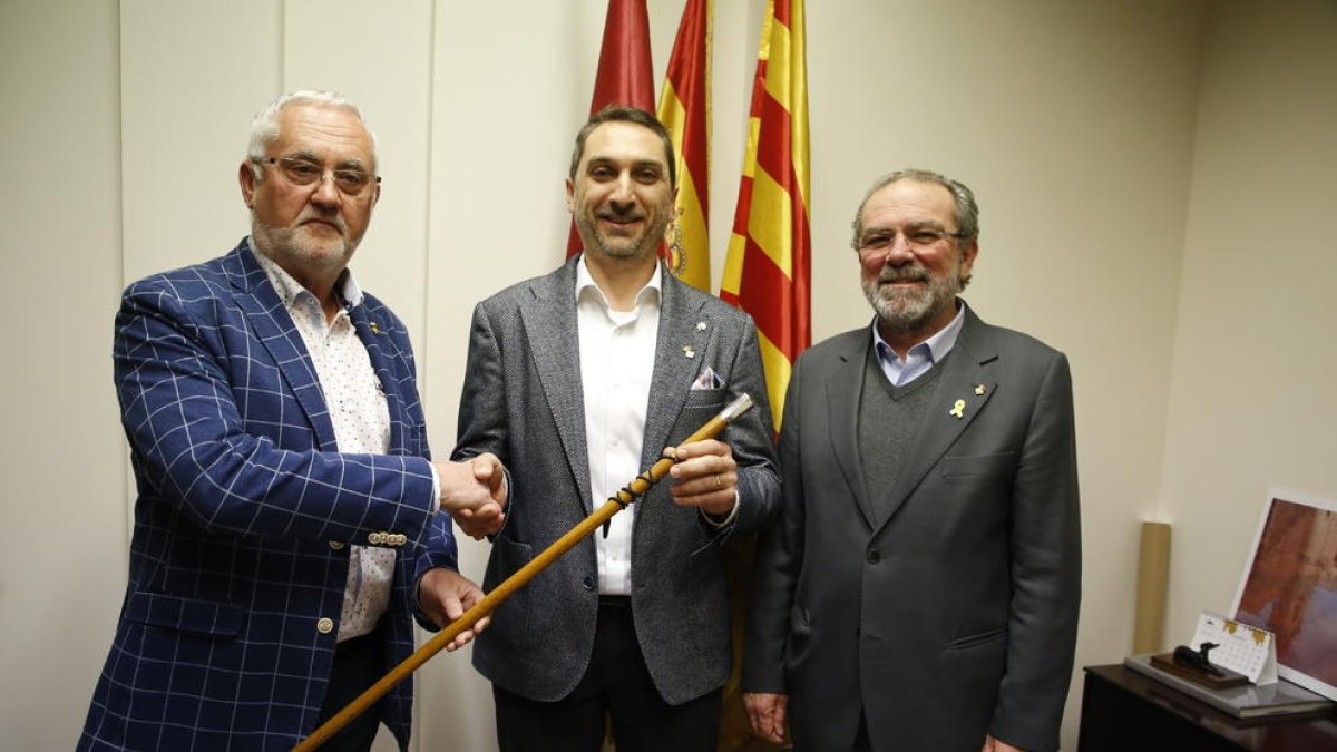 Branzuela, Miró y Reñé, ayer en Torres de Segre antes del pleno.