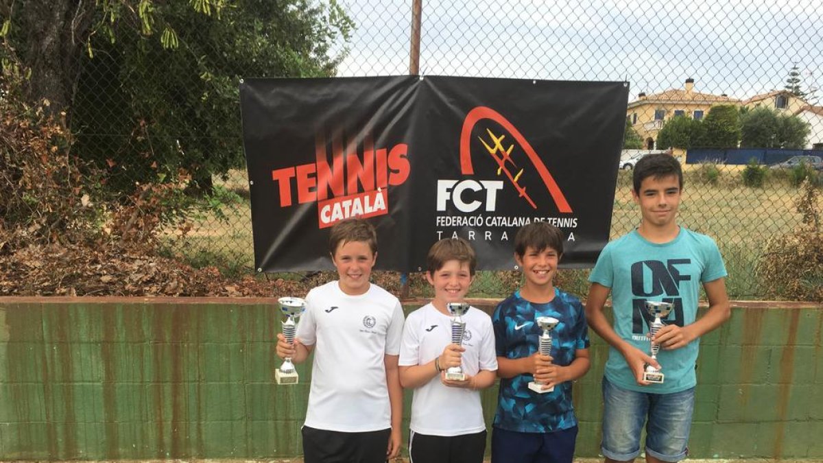 En la imagen, algunos de los ganadores del CT Lleida.