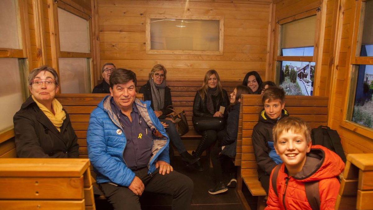 Una exposició recrea el fallit projecte del tren de Tàrrega a Balaguer