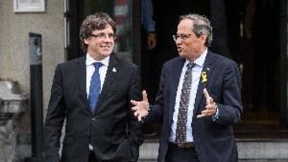 Puigdemont dice que algunos partidos están 