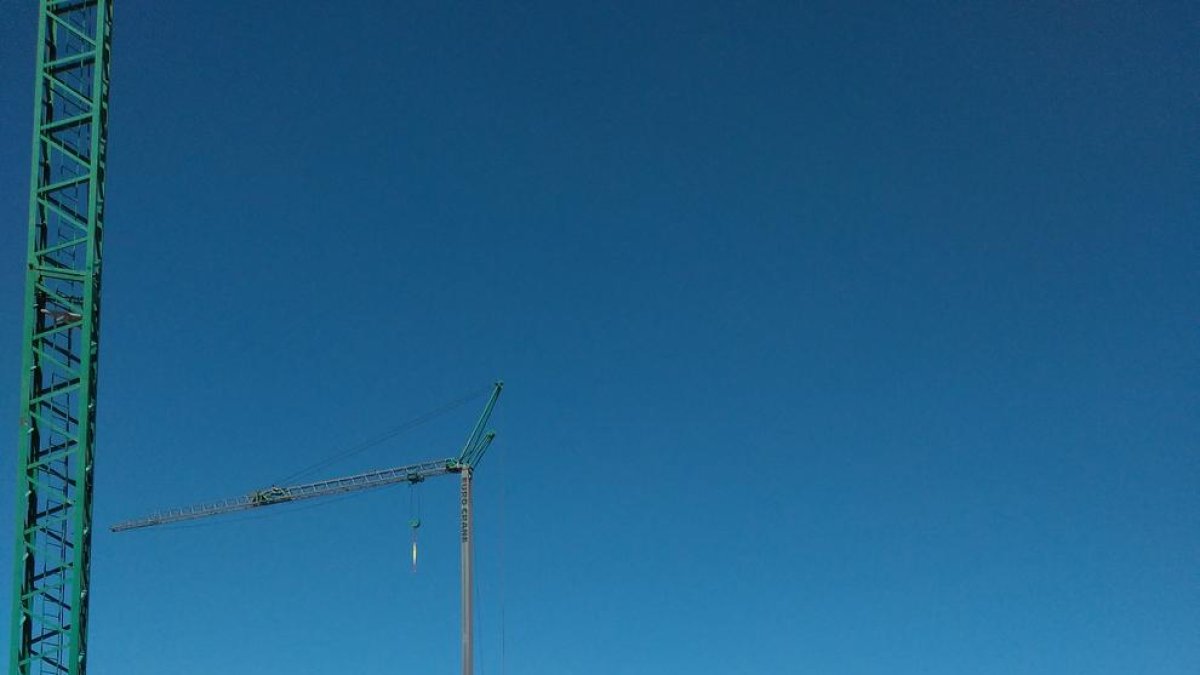 Las obras para la cimentación del segundo edificio polivalente del campus de Cappont