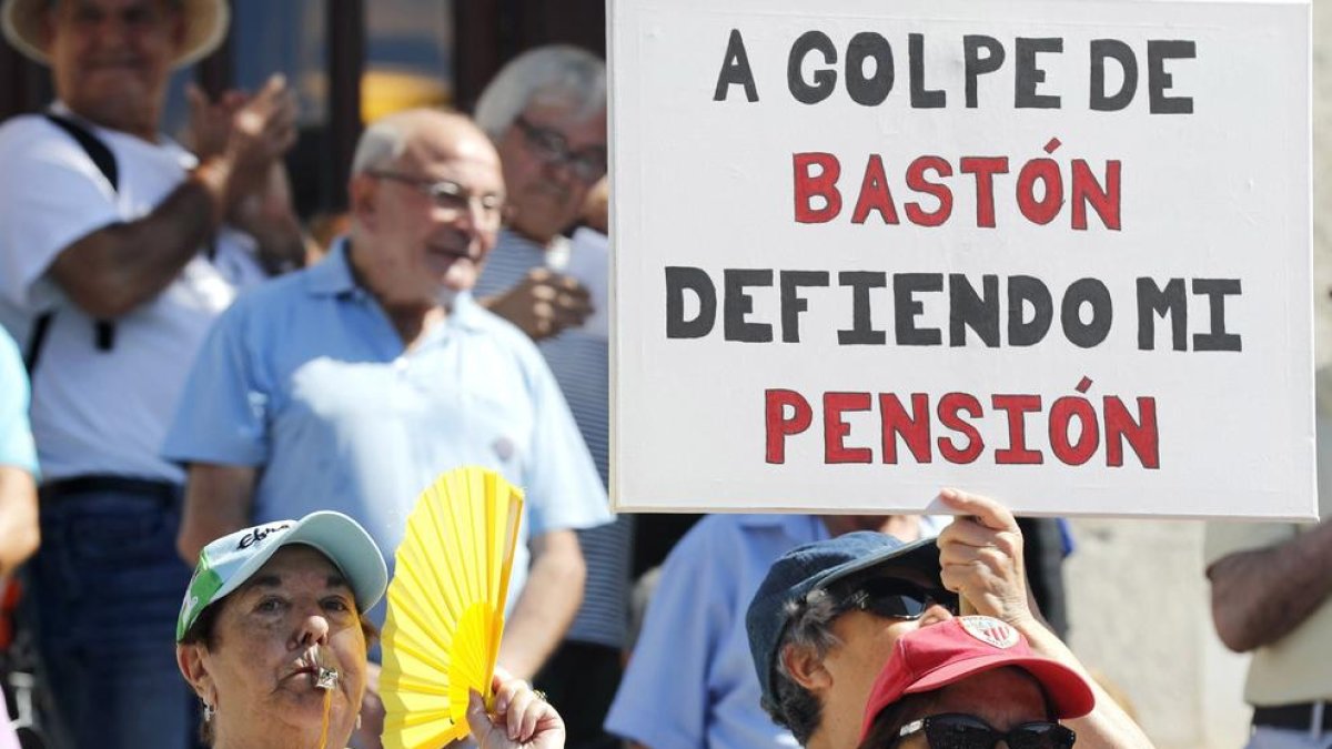 Imagen de una protesta de pensionistas ayer en el centro de Bilbao.