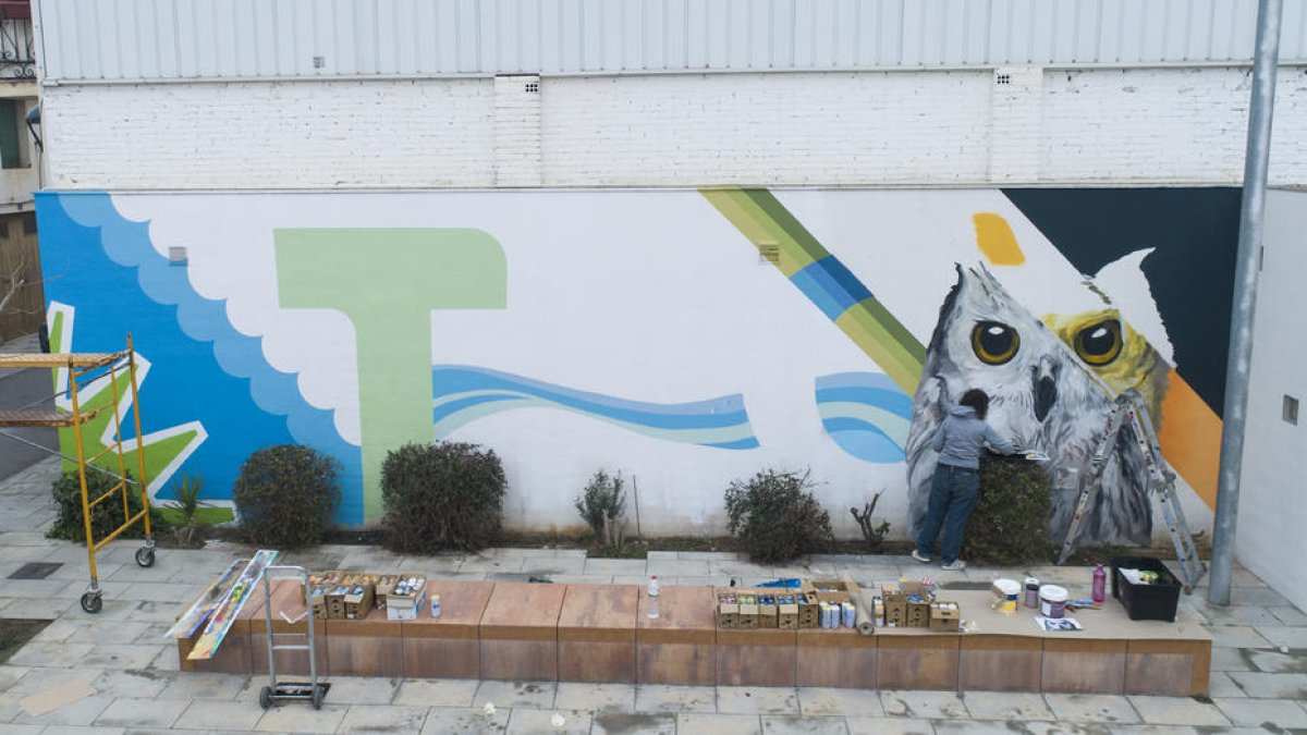 El primer mural, en el consultorio médico, está previsto que quede terminado a lo largo de esta semana.
