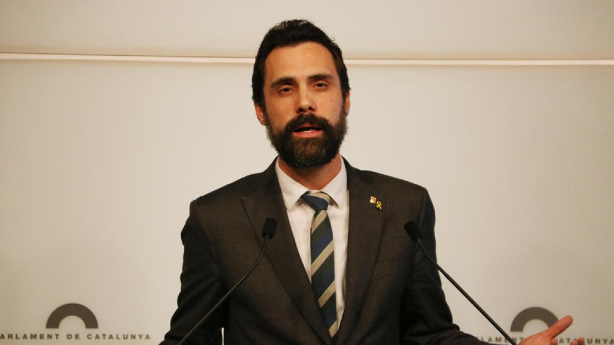 El presidente del Parlament, Roger Torrent, ayer, durante su comparecencia para replicar al TC.