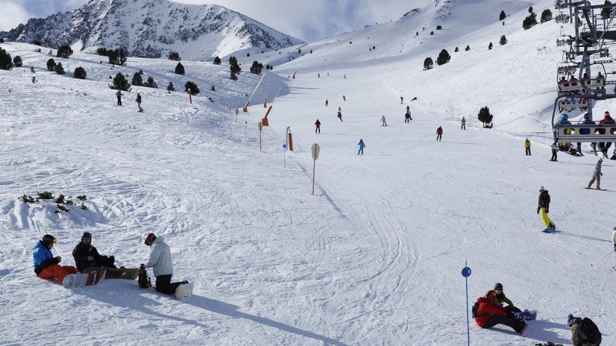 Alta afluència a les pistes d’esquí lleidatanes.