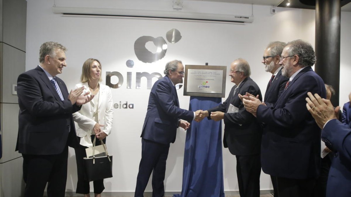 Jaume Saltó, Àngels Chacón, Quim Torra, Josep González, Fèlix Larrosa y Joan Reñé, ayer en Pimec.