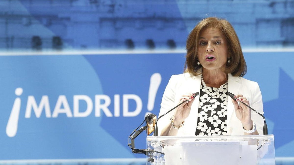 Condenan Botella y 6 ediles de Madrid a pagar 22 millones para vender vivienda pública