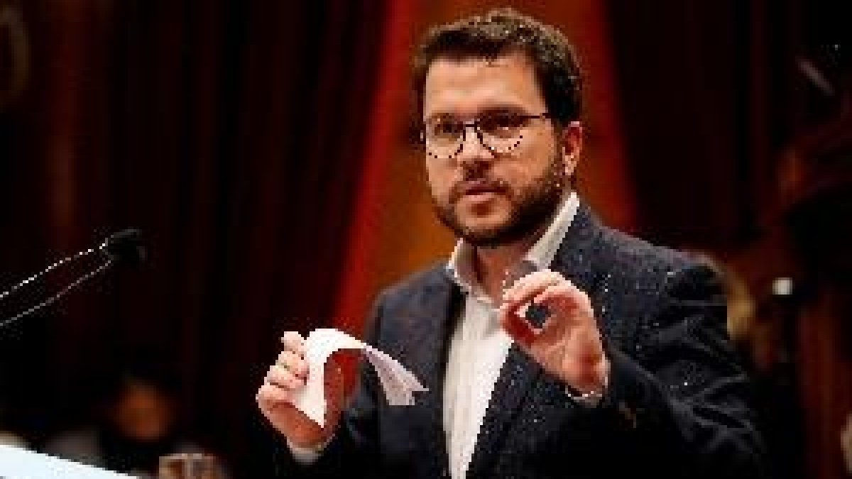 El Superior de Justicia investigará a Jové pero no a Aragonès por la organización del 1-O