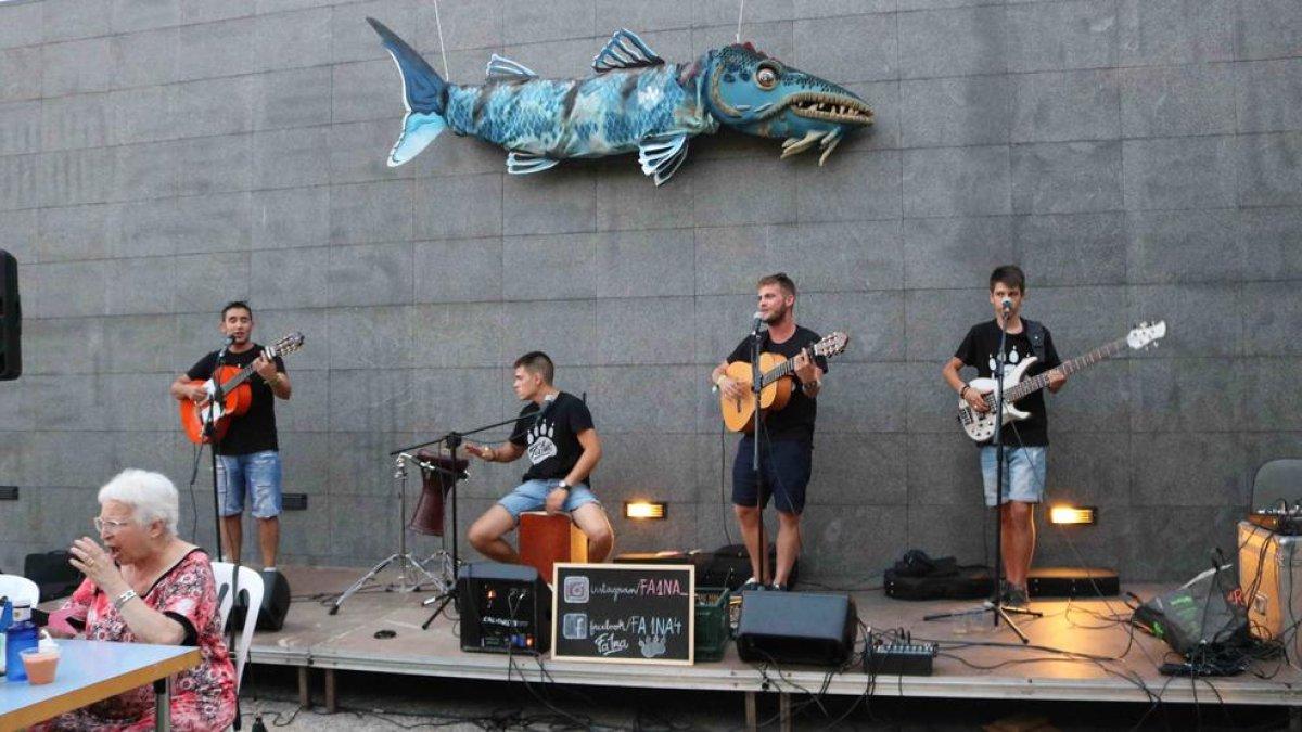 La rumba-reggae-funk dels lleidatans Fa1na, en una edició anterior del Sardines & Marinada.