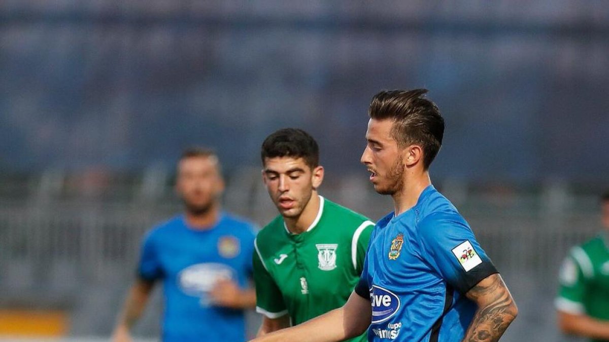 Jaime Almagro, durant la seua etapa al Fuenlabrada.