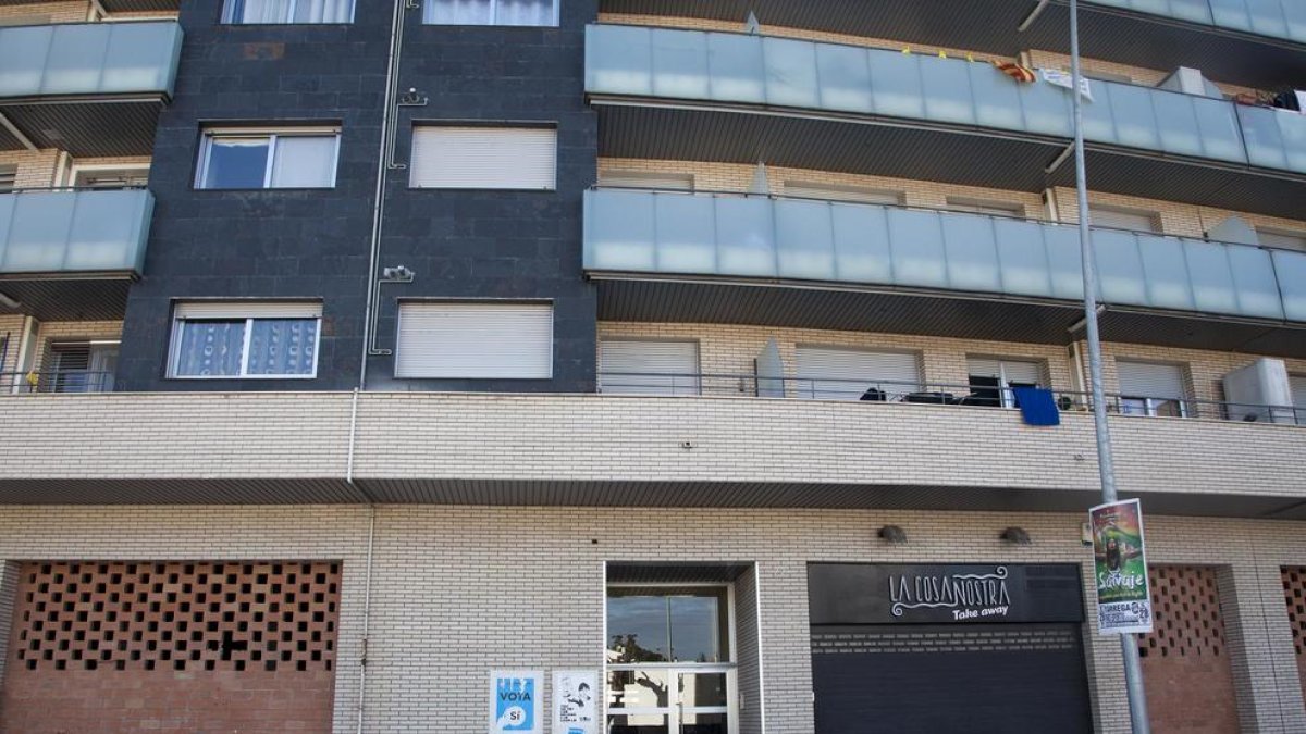 Imatge de l’edifici de Tàrrega on van ocórrer els fets.