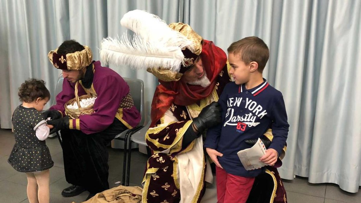 Imatge de l’entrega de cartes al Camarlenc de l’any passat.