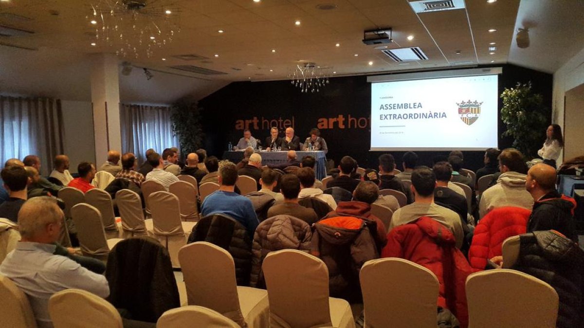 Un moment de l’assemblea celebrada ahir al Principat.