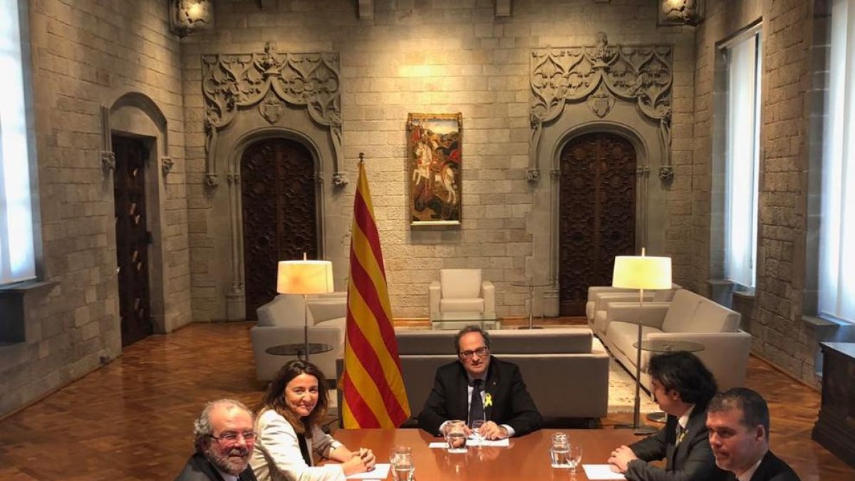 Los presidentes de las cuatro diputaciones catalanas se reunieron ayer con el president Torra.