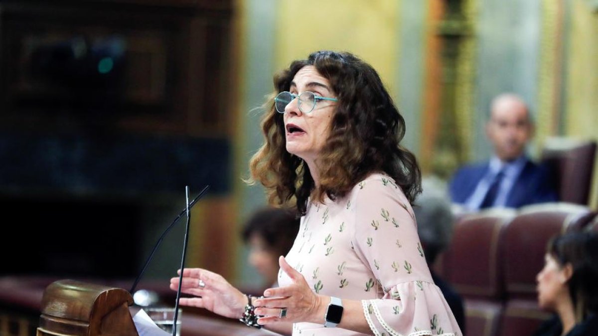 La ministra d’Hisenda, María Jesús Montero, ahir, al defensar el sostre de despesa al Congrés.