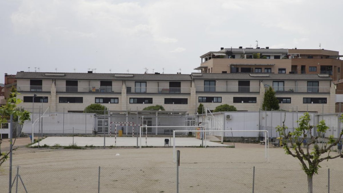 Los módulos prefabricados del instituto de Torrefarrera.