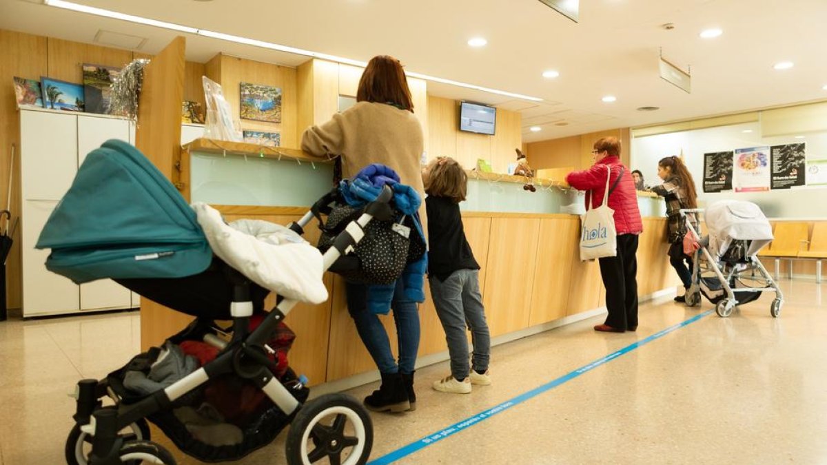 Médicos de la concertada piden las mismas condiciones que la pública