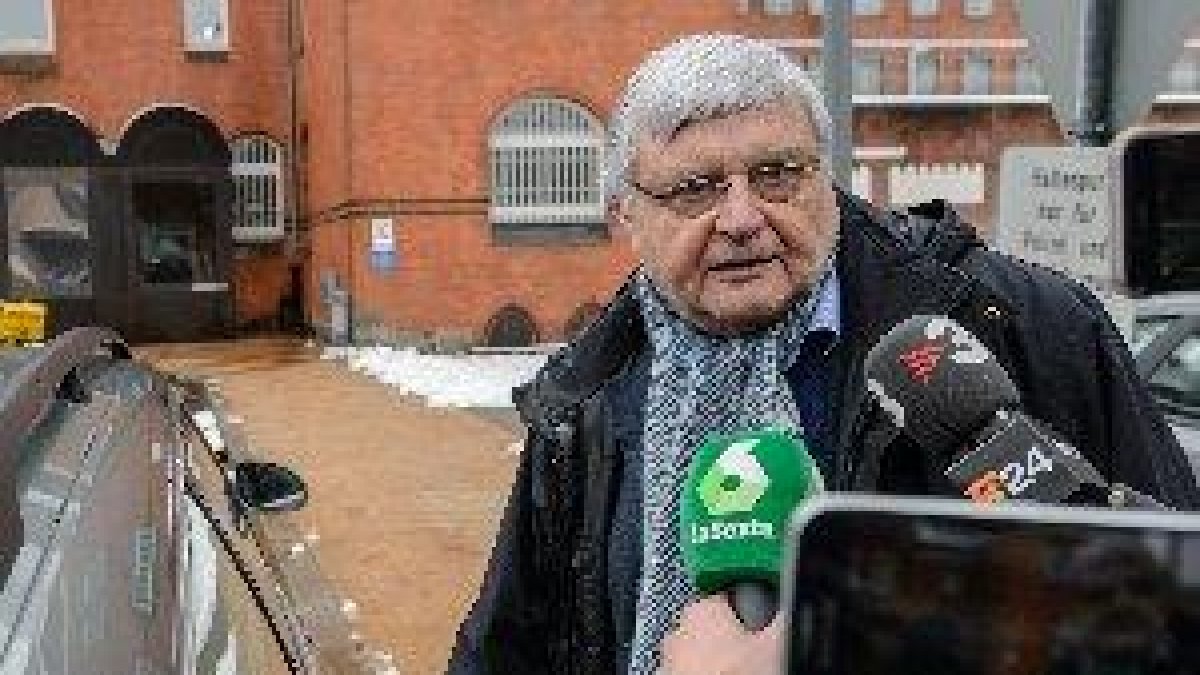 El abogado alemán de Puigdemont confía en su pronta salida de prisión