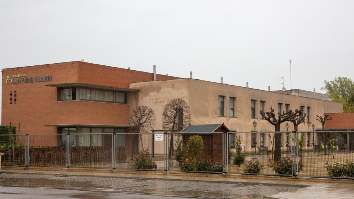 El ejército desinfectó el lunes el hospital y la residencia de ancianos de Vielha.