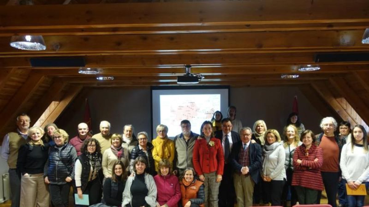 Los investigadores que han participado en la primera universidad aranesa sobre el patrimonio.