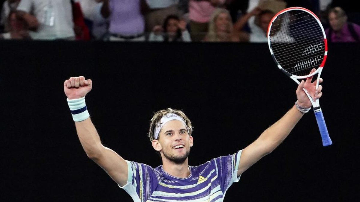 Dominic Thiem celebra la victòria contra Zverev.