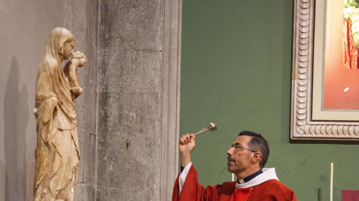 S’estima que va ser esculpida al segle XIV.