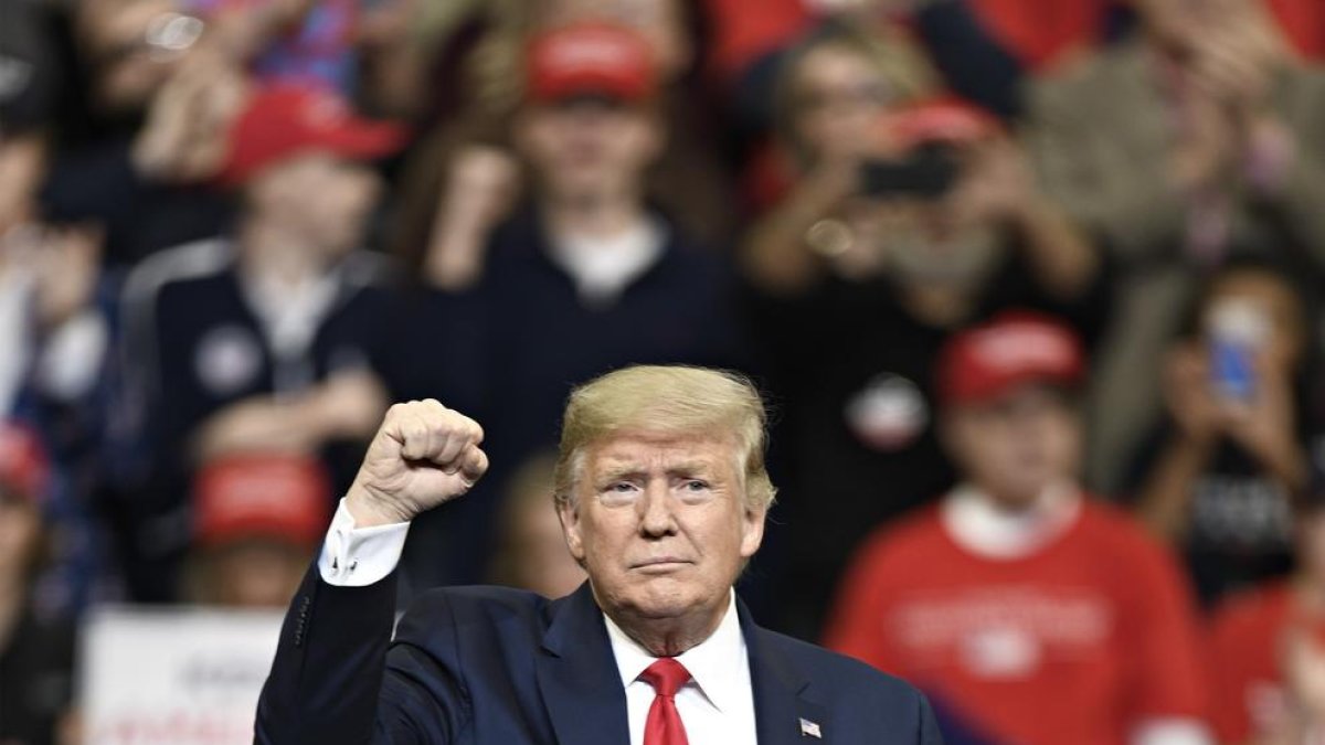 El president Donald Trump, durant un míting a Iowa.