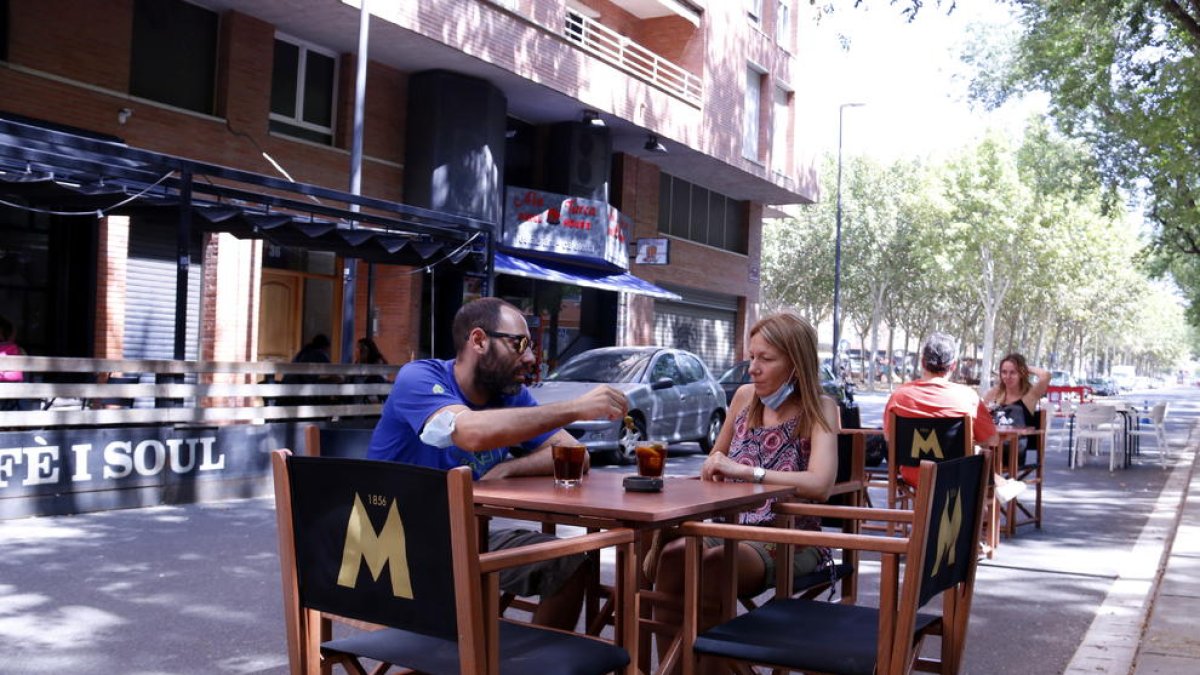 La Paeria talla una quinzena de carrers a Lleida perquè bars i restaurants puguin muntar taules i cadires a l'exterior