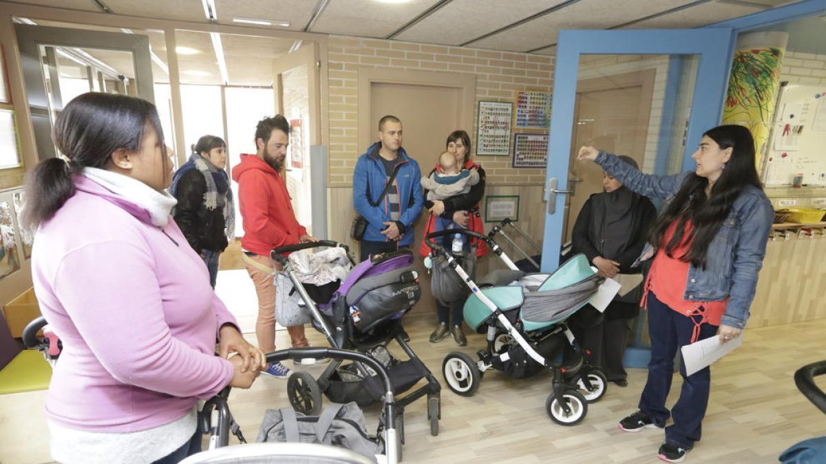 Una jornada de portes obertes a l’escola bressol de Balàfia.