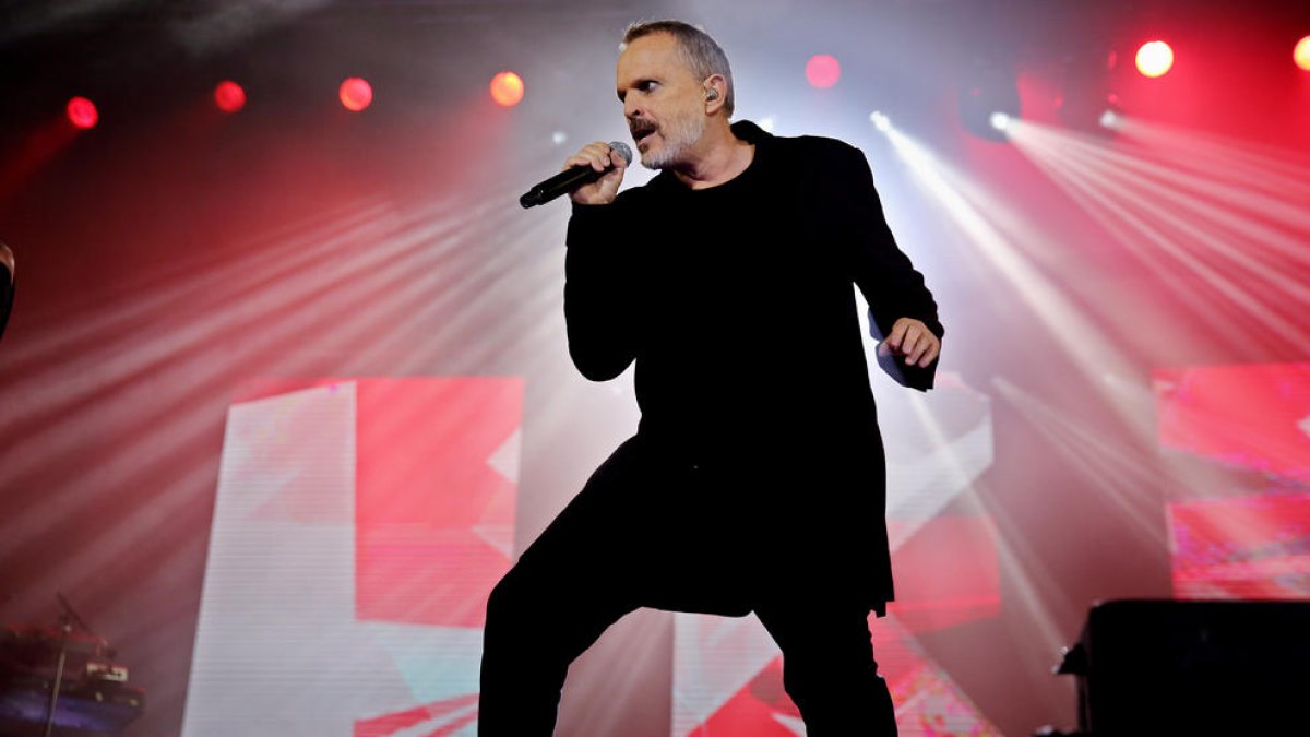 Miguel Bosé fuig de les xarxes