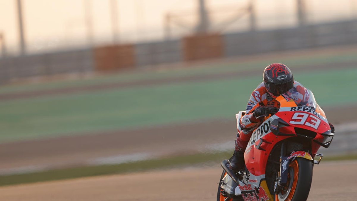 Marc Márquez durante los test de pretemporada del Mundial.
