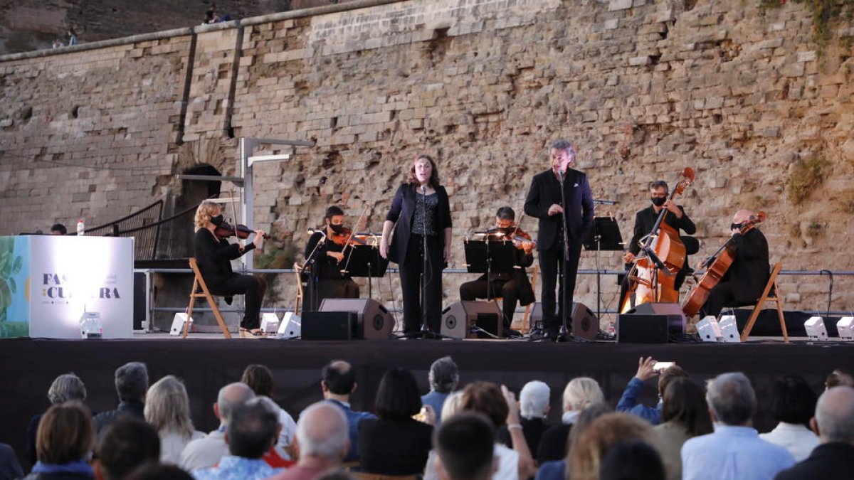 L’Orquestra Julià Carbonell va actuar aquest diumenge a la Seu Vella en el marc de ‘Fase Cultura’.