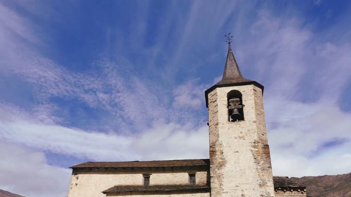 L’espasa i la creu