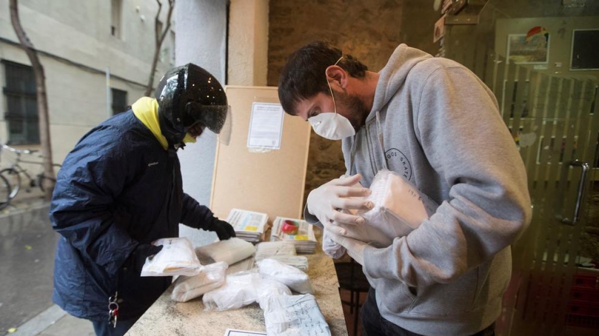 Madrid resta 215 millones de fondos a Catalunya para abonar el paro
