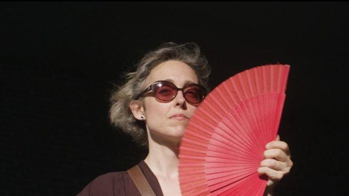 Dos dones que empenyen