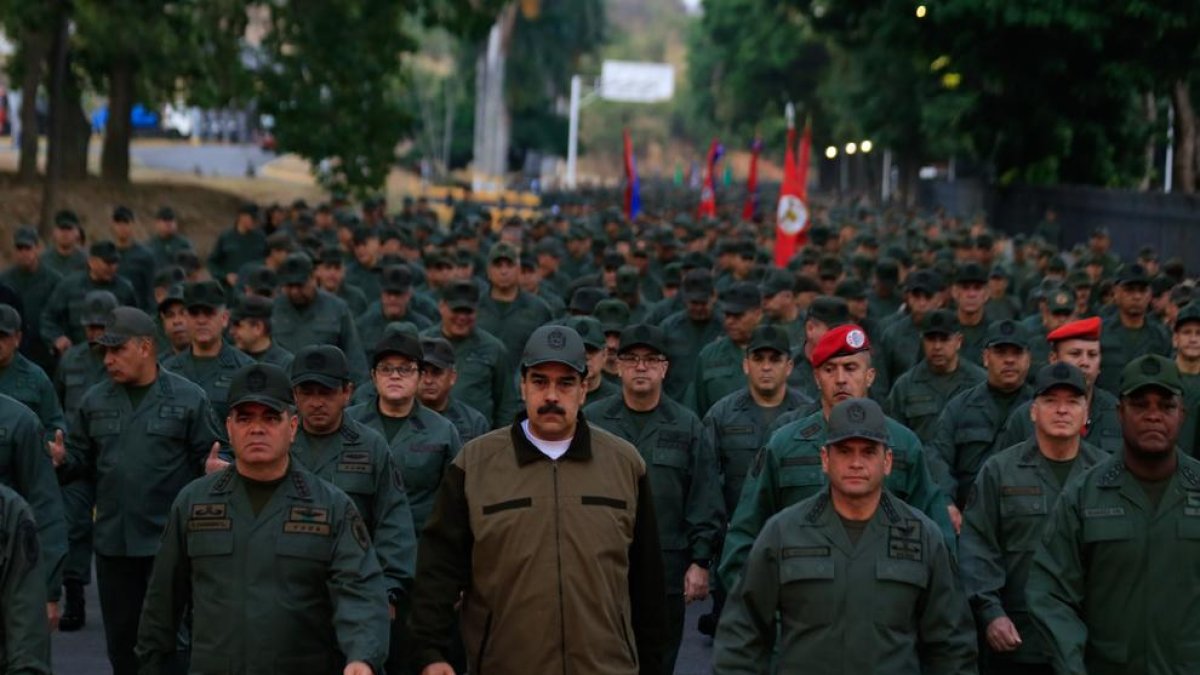 Maduro tomó ayer parte en un acto de gobierno con miembros de las Fuerzas Armadas Bolivarianas.