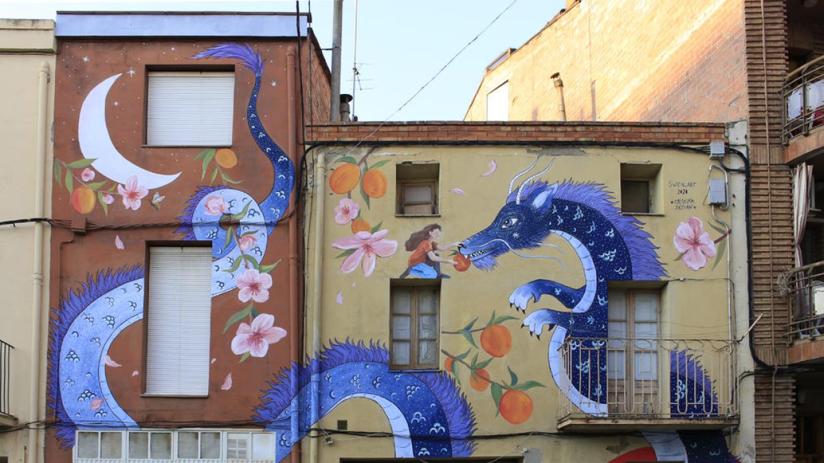 Alfarràs celebra su Festa Major con tres murales para decorar el pueblo