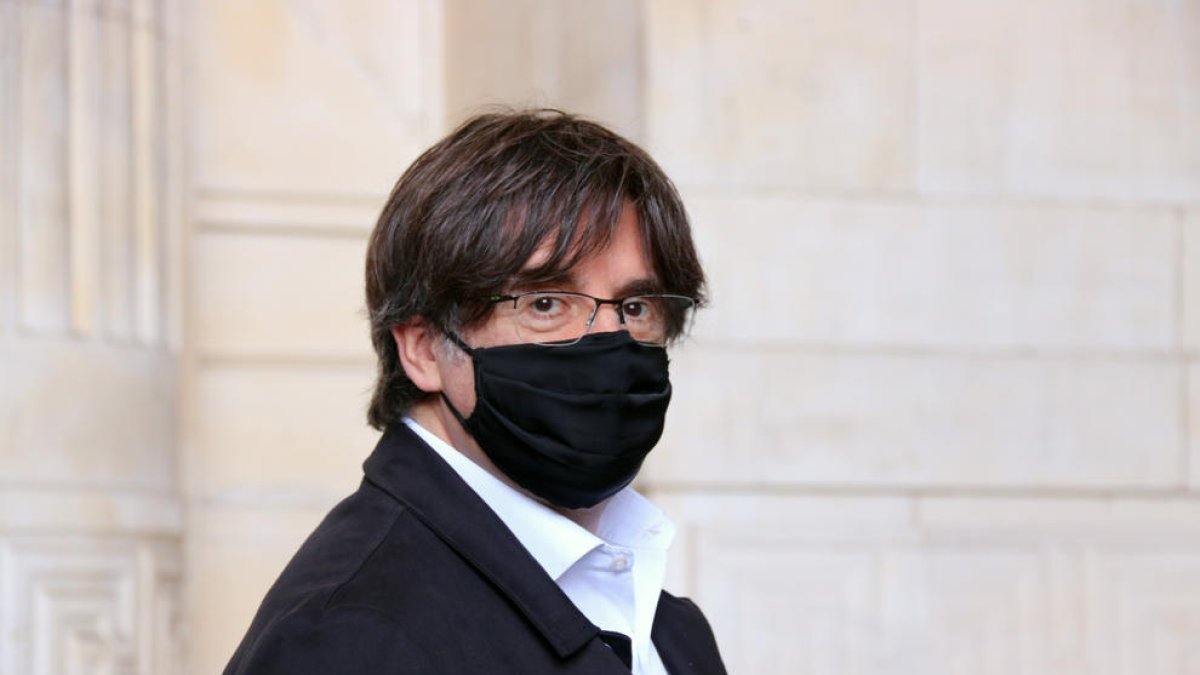 Puigdemont podría constituir un nuevo partido el 25 de julio