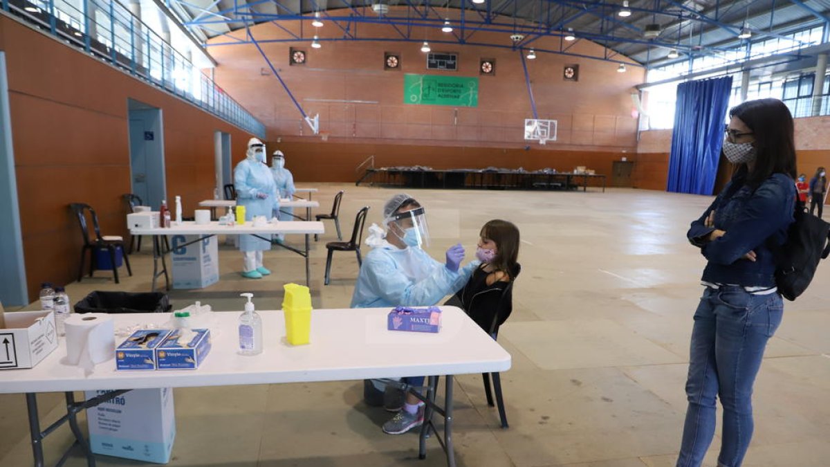 Primer centre escolar tancat a la província de Lleida per positius de covid