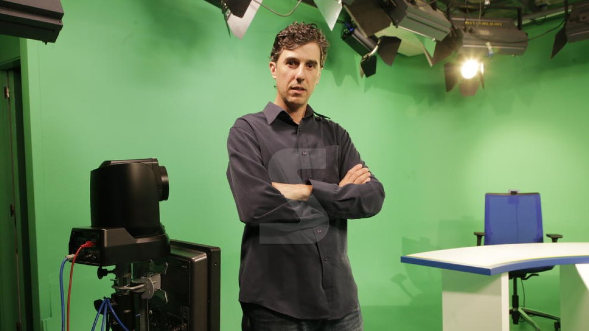 El director de la ECCIT David Casals-Roma, ayer en el plató de Lleida TV.