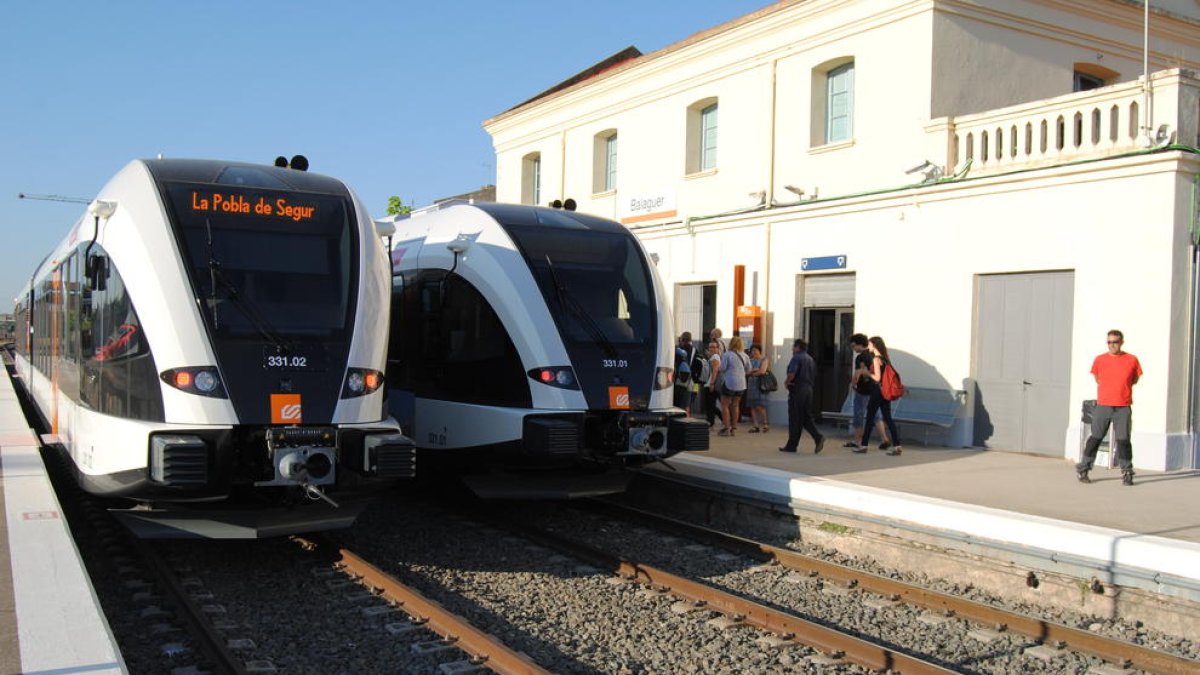 Imagen de archivo de la estación de la línea de La Pobla en Balaguer.