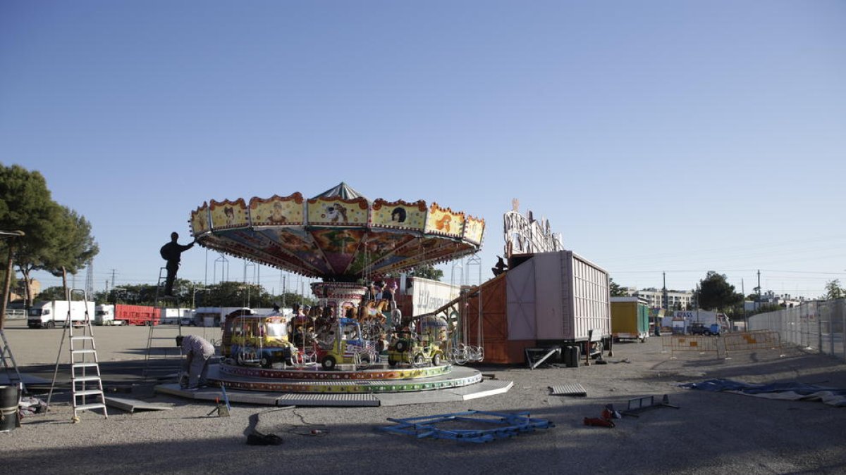 Els primers firaires es van instal·lar ahir al nou recinte a l’antiga Hípica a Cappont.