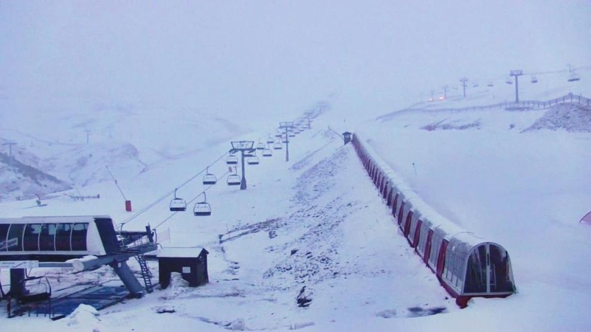 Imagen de ayer del estado de las pistas de Boí Taüll tras las últimas nevadas.