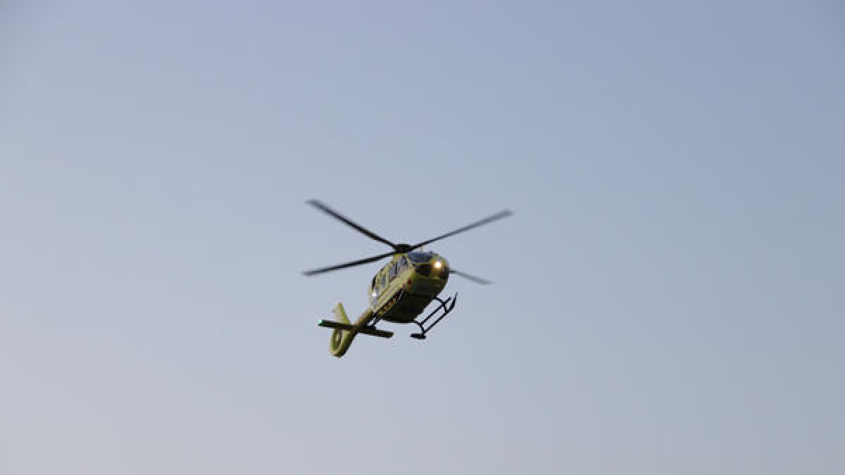 Un helicóptero del SEM.