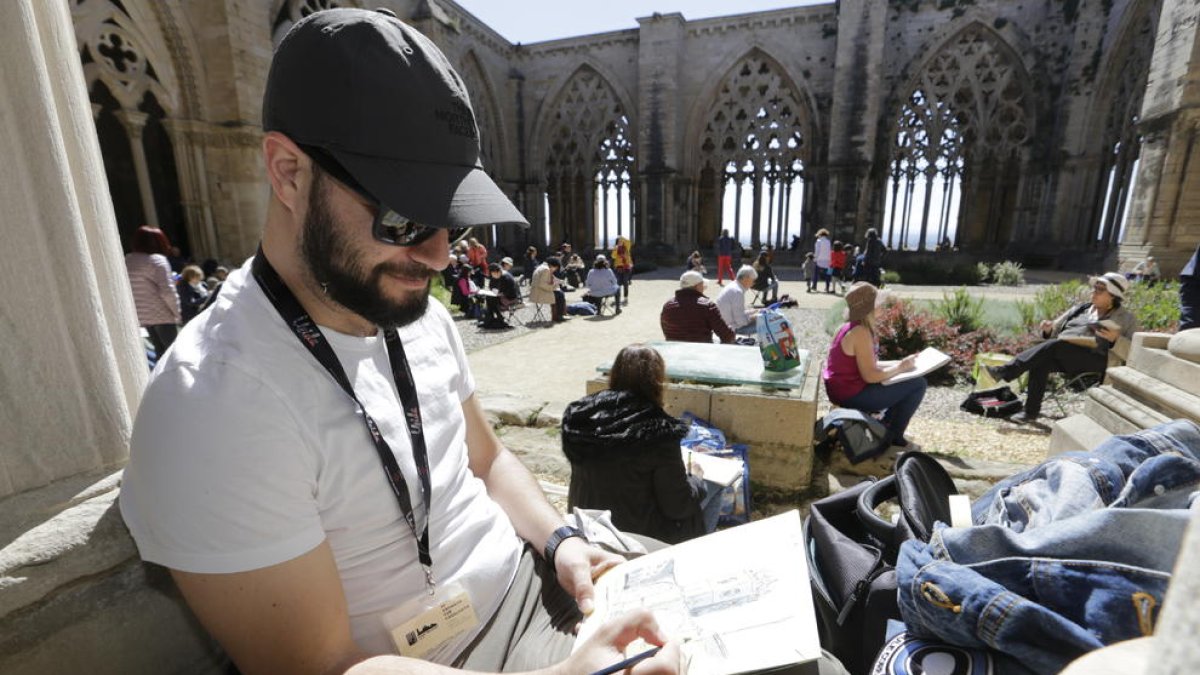 El claustre de la Seu Vella va ser un dels espais del conjunt monumental amb més dibuixants.