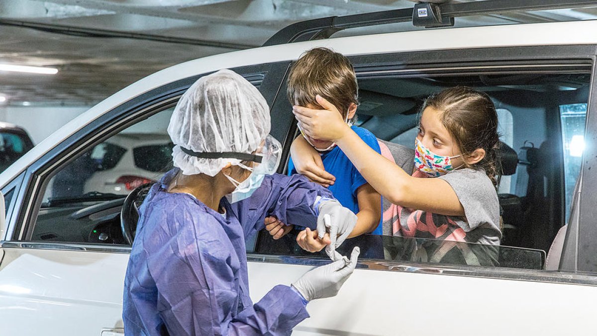 Uno de los test a escolares en Andorra.