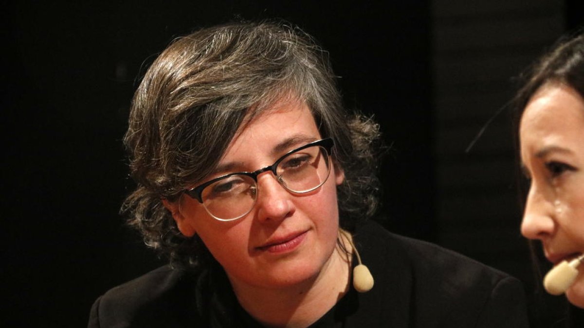 «La política és patriarcal, cal fugir dels herois i el pit i collons»