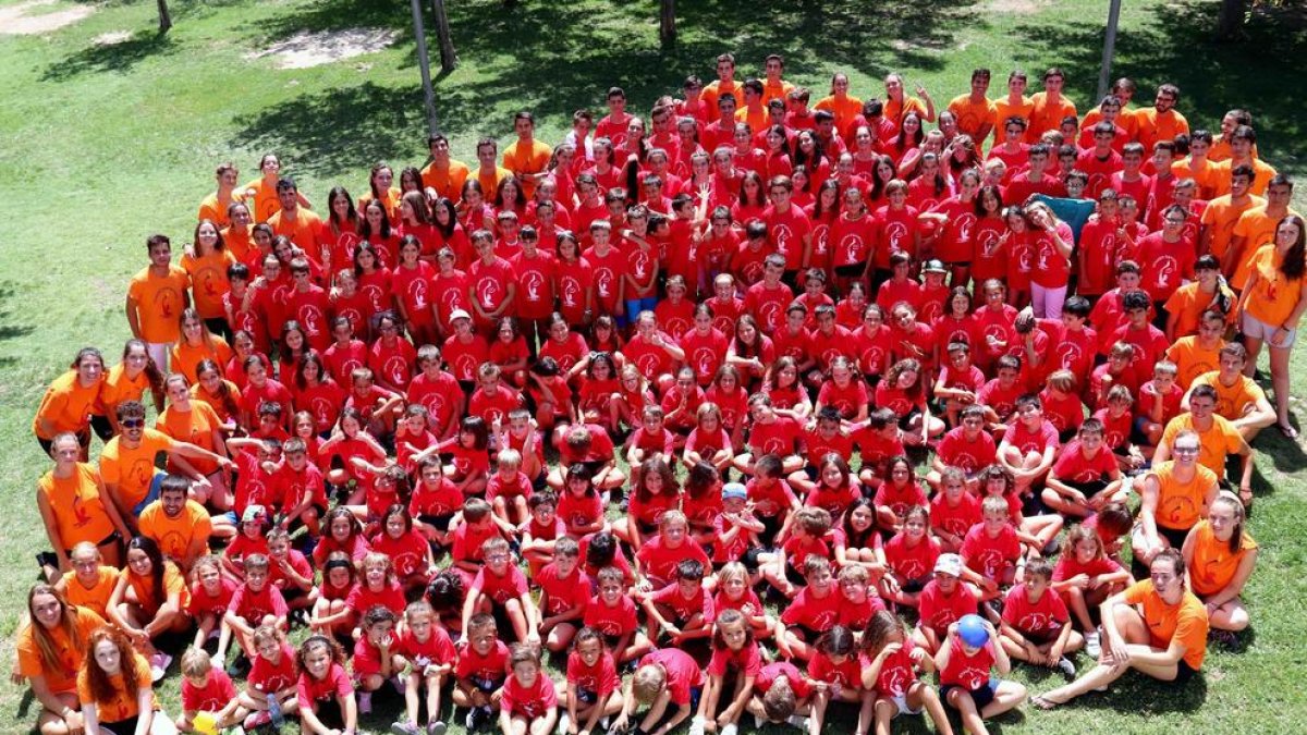 Imatges com aquesta d’unes estades l’any passat a Alpicat no es repetiran a causa de la pandèmia.